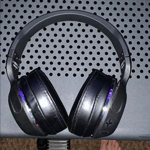 Headphones- Hesh 2 Wireless